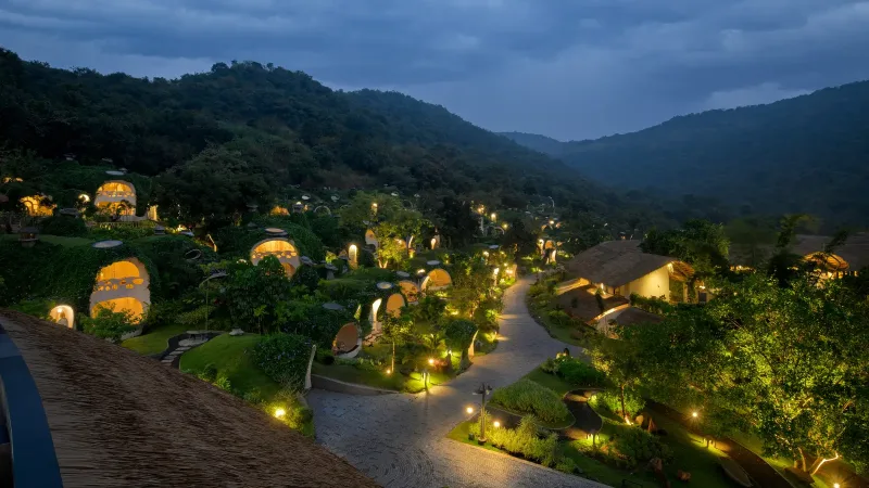 swastik retreat