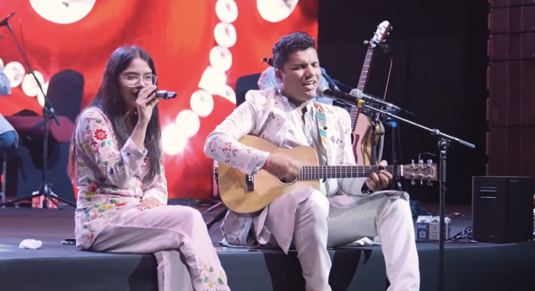 Backstage Siblings